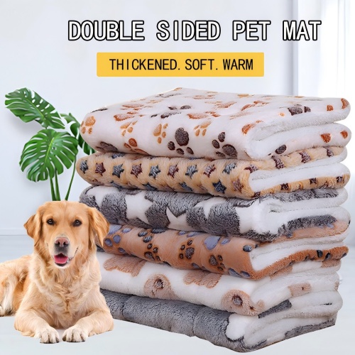  Cozy Retreats （Pet Beds, Mats & Blankets）